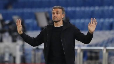 صورة مدرب المنتخب الإسباني يتواجد في لقاء السوبر