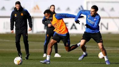 صورة ضربة موجعة لريال مدريد قبل مباراة باريس .. إصابة ظهير الفريق