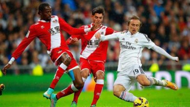 صورة لاعب رايو فاييكانو يسخر من ريال مدريد قبل موقعة الفريقين 