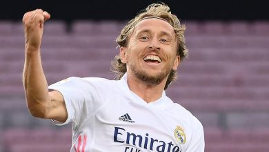 صورة عاجل.. ريال مدريد يفجر مفاجأة نارية للجماهير بشأن مودريتش