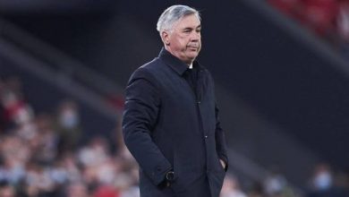 صورة عاجل .. لاعب ريال مدريد يفاجئ أنشيلوتي بقرار غير متوقع قبل موقعة باريس 