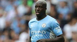 صورة ريال مدريد يفرط في نجم الفريق بسبب روديغر