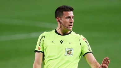 صورة تعرف على حكم لقاء برشلونة ورايو فاييكانو