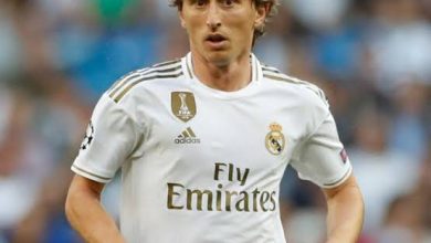 صورة ريال مدريد يبحث عن بديل مودريتش