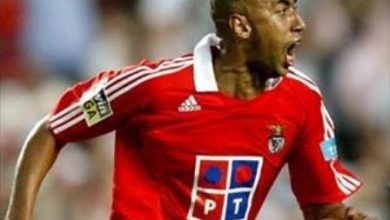 صورة أسطورة البرازيل يهين فينيسيوس: لاعب غبي