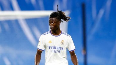 صورة كامافينجا يثير الجدل بشأن ثلاثي ريال مدريد