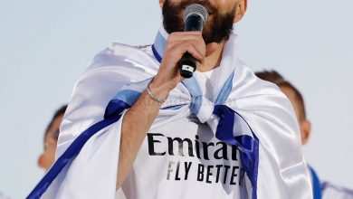 صورة بنزيما يُنهي سباق الكرة الذهبية