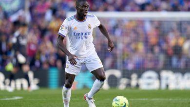 صورة ريال مدريد يفكر في بديل ميندي