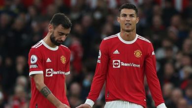 صورة نجم المنتخب البرتغالي يكشف حقيقة الخلاف بين رونالدو وفرنانديز
