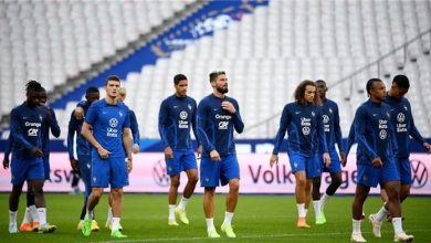 صورة صدمة جديدة لمنتخب فرنسا في كأس العالم بعد إصابة نجم آخر