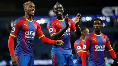 صورة بعد صراع عمالقة لضم اللاعب .. تعرف على آخر تطورات مستقبل نجم كريستال بالاس