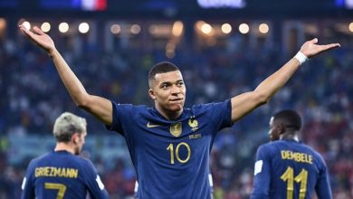 صورة مبابي يصدم ميسي في كأس العالم 