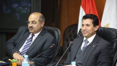 صورة اليوم .. قرعة التصفيات النهائية المؤهلة لبطولة كأس العالم لالتقاط الأوتاد بالبساتين 