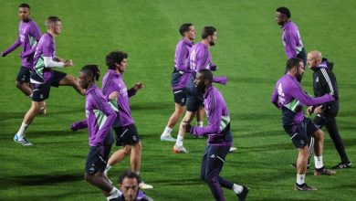 صورة نجم ريال مدريد يحسم موقفه من البقاء مع الفريق