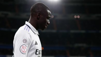 صورة بعد إصابة ميندي .. هل يفكر ريال مدريد في ضم “جارسيا”