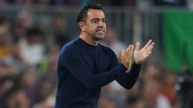 صورة مدرب برشلونة يفاجئ كريستيانو رونالدو بعد انضمامه إلى النصر السعودي 