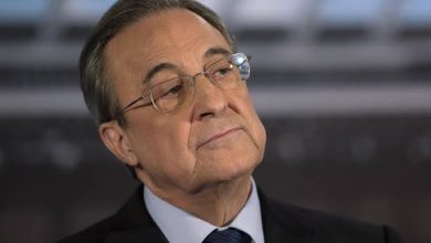 صورة بالصور.. بيريز يدعم لاعبي ريال مدريد قبل مباراة الكلاسيكو