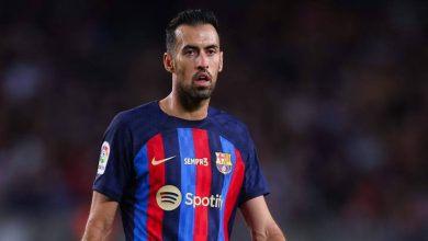 صورة موقف بوسكيتس من مباراة برشلونة ومانشستر يونايتد في الدوري الأوروبي 