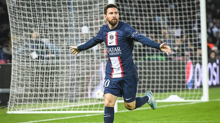 صورة ميسي يكشف عن موقفه من الإنتقال إلى الدوري الأمريكي 