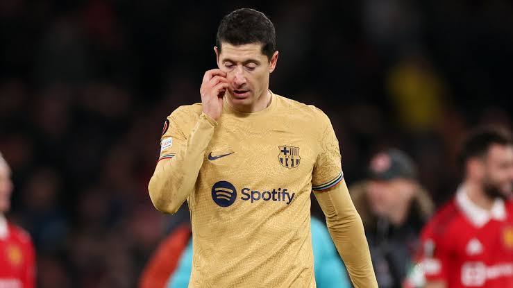 صورة بديل ليفاندوفسكي في مباراة ريال مدريد وبرشلونة بالكأس