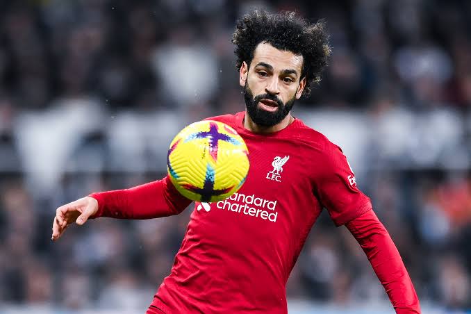 صورة عاجل.. وكيل أعمال محمد صلاح يكشف حقيقة رحيله عن ليفربول