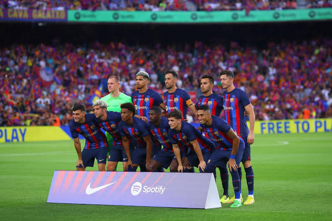 صورة تشافي يعلن قائمة برشلونة النهائية لمواجهة ريال مدريد غدًا بكأس ملك إسبانيا