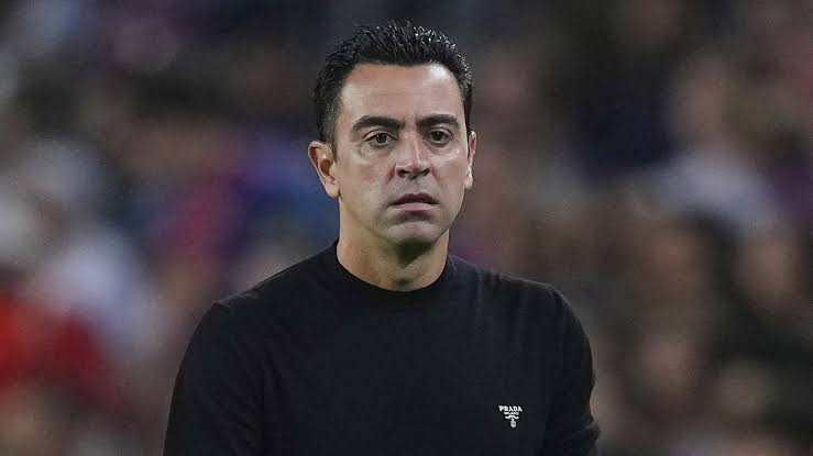 صورة تشافي يوجه صدمة كبرى لعشاق برشلونة قبل مواجهة ريال مدريد