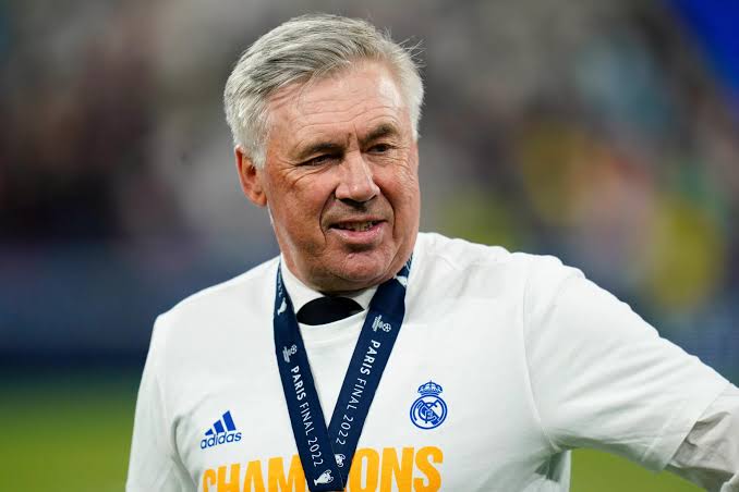 صورة بسبب بيريز ولاعبي ريال مدريد.. أنشيلوتي يقترب من الرحيل ويحدد وجهته المقبلة