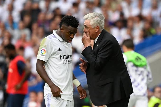 صورة اسباب غضب ادارة ريال مدريد من أنشيلوتي 