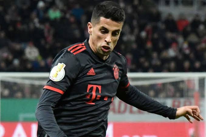 صورة الكشف عن قرار برشلونة حول ضم كانسيلو