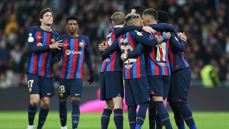 صورة نجم برشلونة يُرعب ريال مدريد قبل الكلاسيكو 