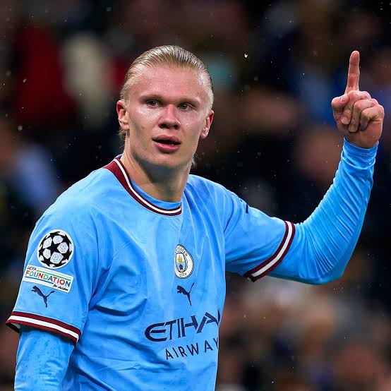 صورة سلاح ريال مدريد فى التعاقد مع هالاند 