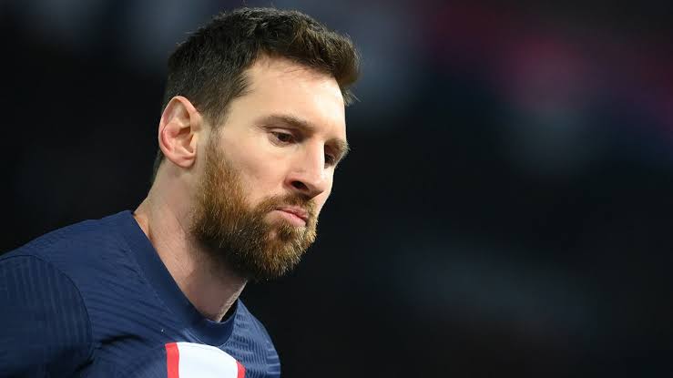 صورة برشلونة يصدر الضط لميسي ويتبع نهج جديد 