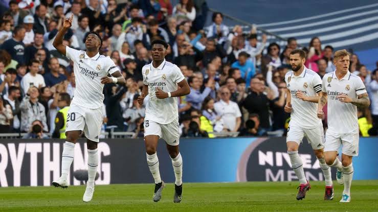صورة نجم ريال مدريد يقترب من الاعتزال