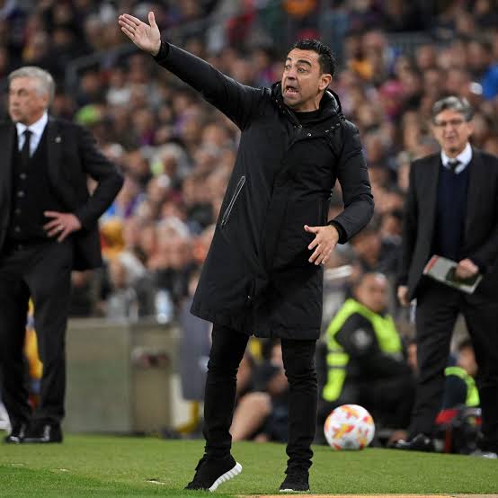 صورة ماذا قال تشافي قبل مواجهة أتلتيكو مدريد؟
