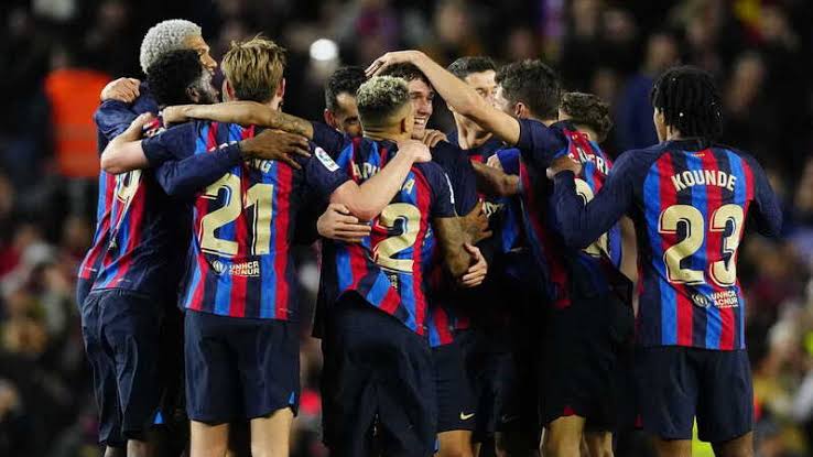 صورة ثنائي برشلونة في مهب الريح 