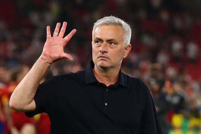 صورة موقف مورينيو من تدريب ريال مدريد 