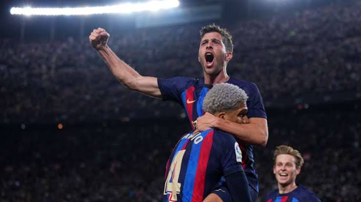 صورة نجم برشلونة: الهزيمة أمام ريال مدريد لا تؤثر على الليجا 