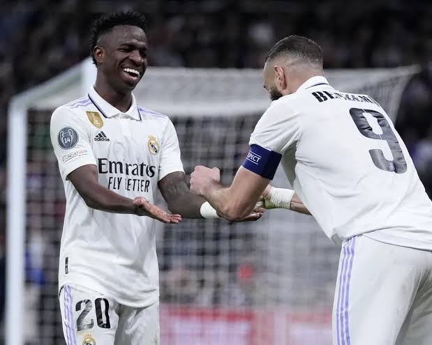 صورة بنزيما يتقدم لـ ريال مدريد أمام تشيلسي في ربع نهائي دوري أبطال أوروبا.. فيديو