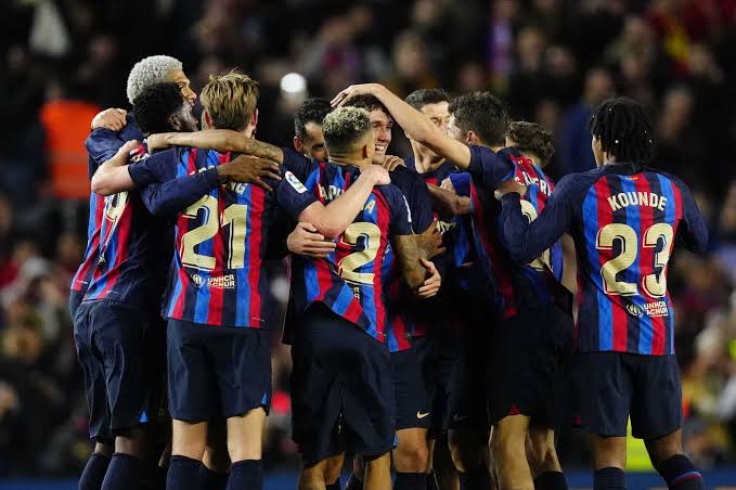 صورة ثنائي برشلونة يلتزمان بالصيام