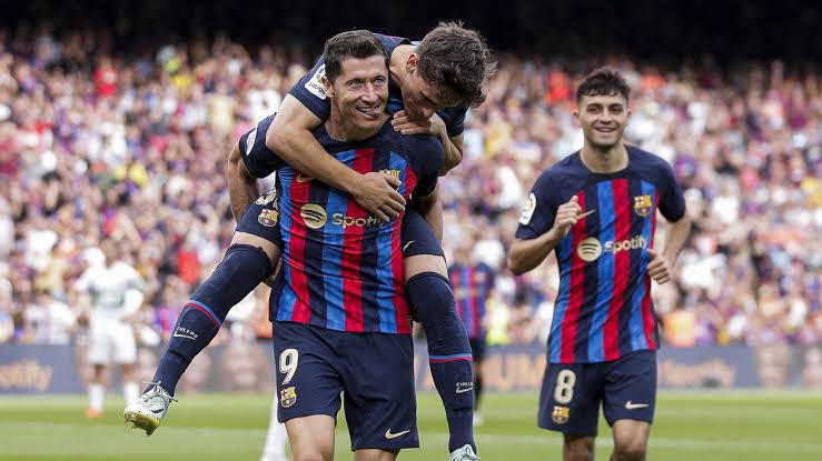 صورة تشكيل برشلونة المتوقع ضد خيتافي في الدوري الإسباني 