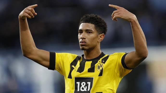 صورة والد بيلينجهام يعيق خطة ريال مدريد فى ضم نجله 