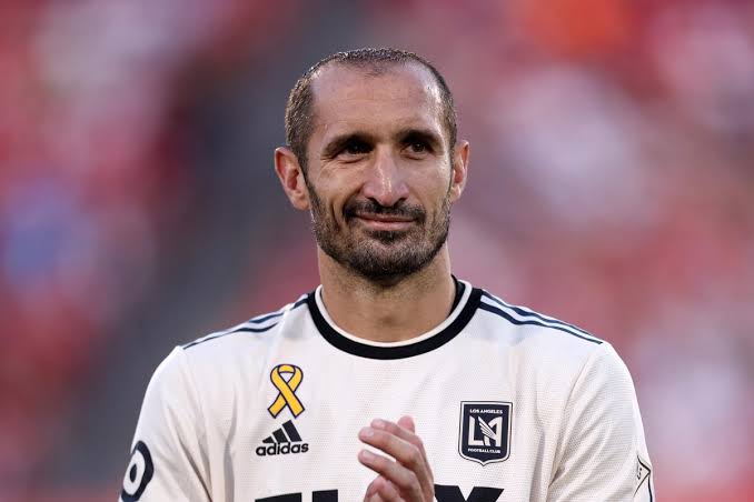 صورة كيليني يغازل ريال مدريد ويعلق على إنضمامه للملكي 