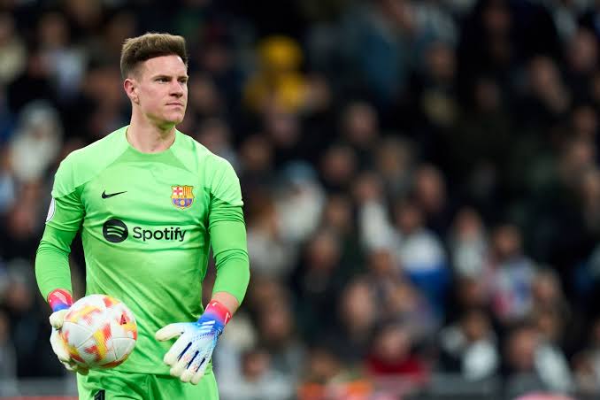 صورة نجم برشلونة يحطم رقم قياسي جديد بعد الفوز على أتلتيكو مدريد 