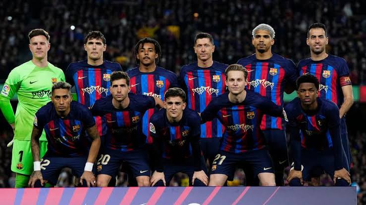 صورة بعد ميسي .. برشلونة يكمل عامين بدون تسجيل ركلات حرة 