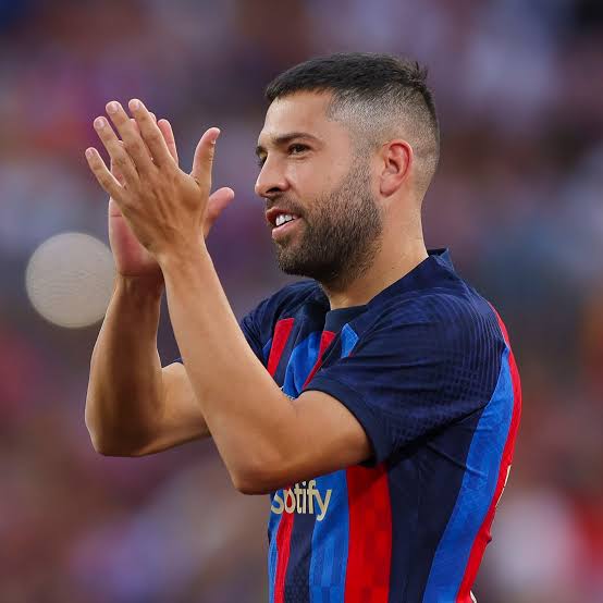 صورة ألبا يصدم جماهير برشلونة بهذا القرار