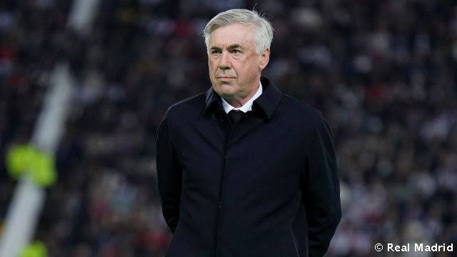 صورة أنشيلوتي يفاجئ نجم ريال مدريد بقرار جديد