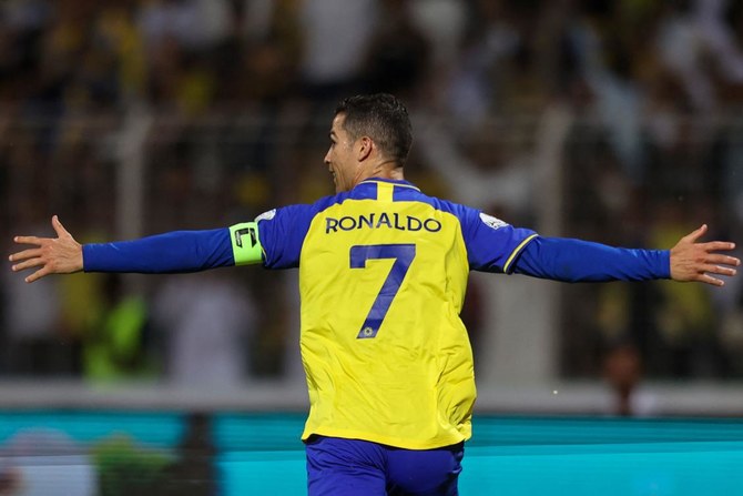 صورة سبب انتقال كريستيانو رونالدو إلى النصر بدلًا من الهلال