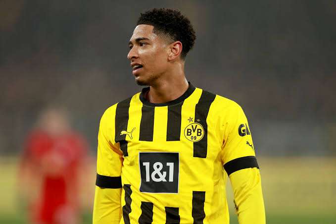 صورة بيلينجهام رفض عمالقة البريميرليج من أجل ريال مدريد 
