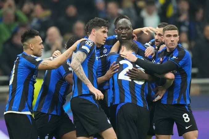 صورة تعليق قوي من نجم إنتر ميلان قبل مواجهة مانشستر سيتي في نهائي دوري أبطال أوروبا 